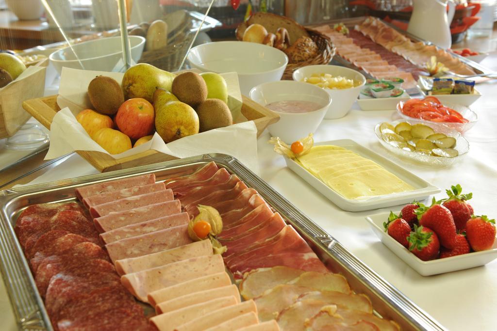 Hotel Herrnbrod & Staendecke Драйайх Екстериор снимка