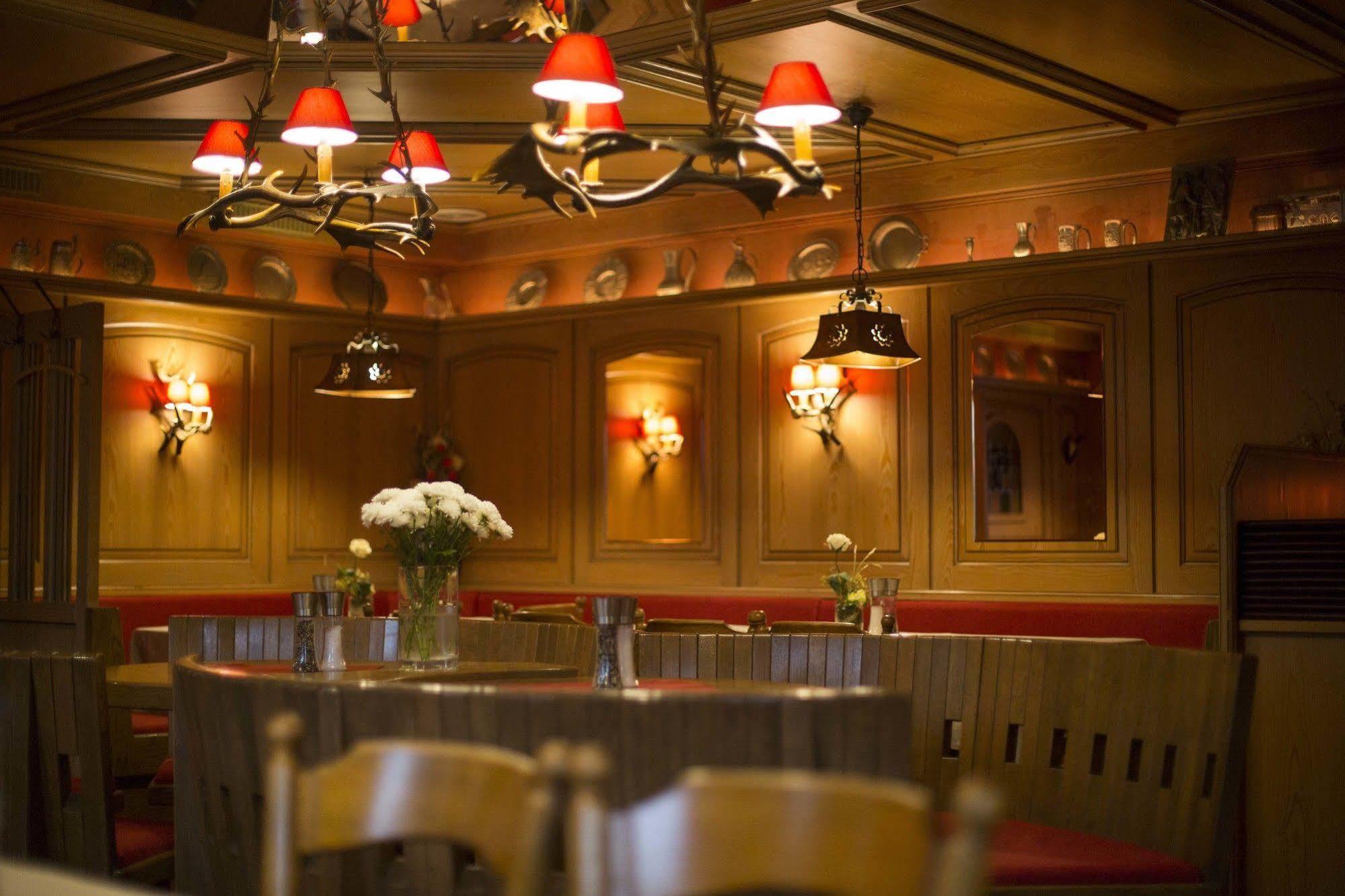 Hotel Herrnbrod & Staendecke Драйайх Екстериор снимка