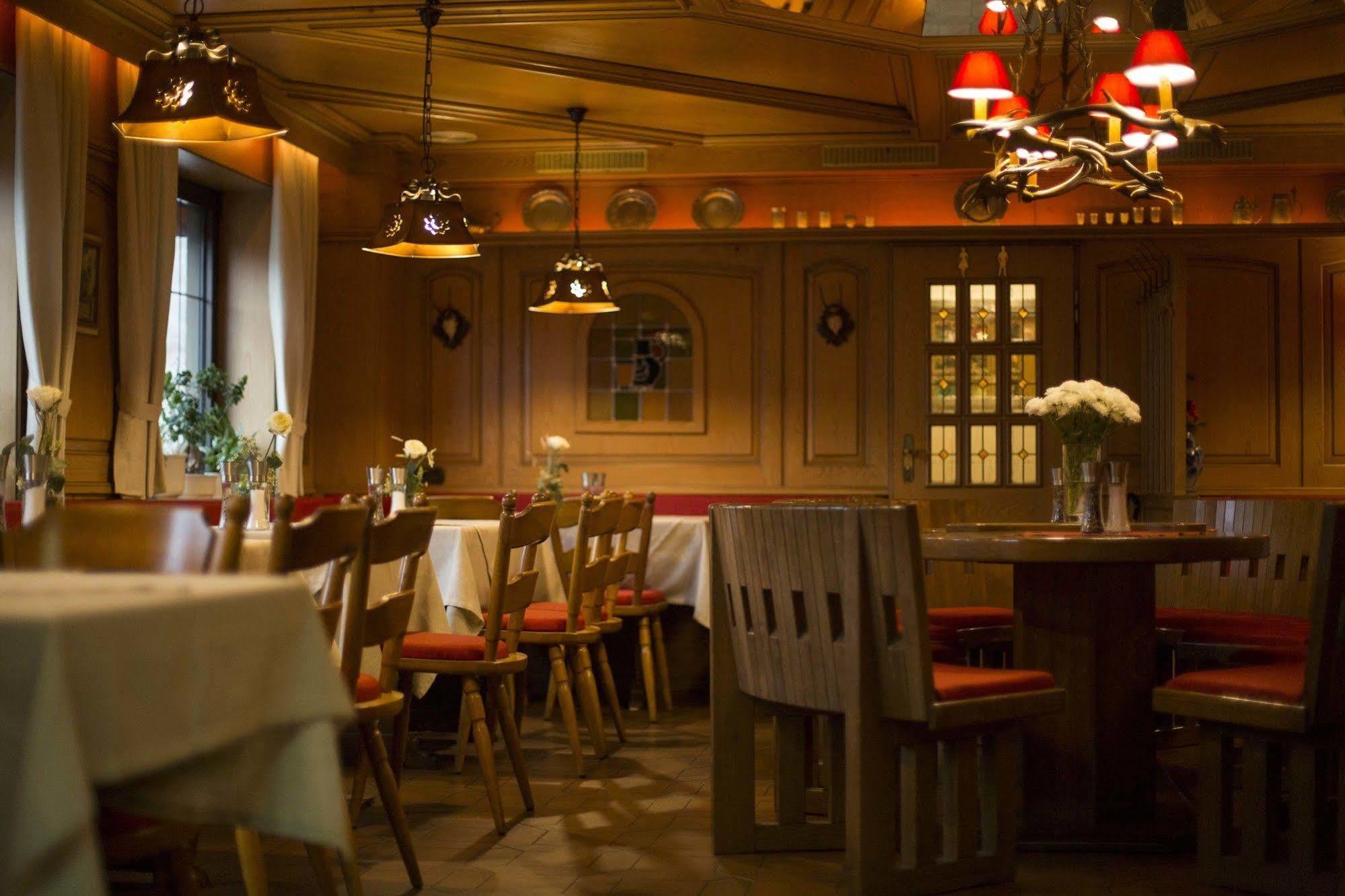 Hotel Herrnbrod & Staendecke Драйайх Екстериор снимка